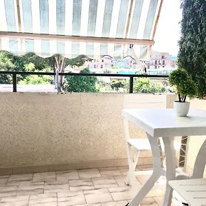 Casa Vacanza “la Mantinera” , Falcone Italia
