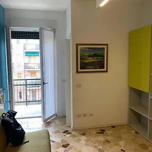 Cozy 1-room In Giambellino , Milano Italia
